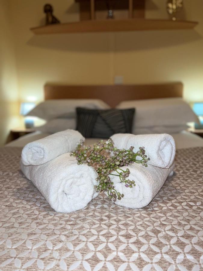 Fonte Retreat Home - Jacuzzi And Heated Swimming Pool Sandim Exteriör bild