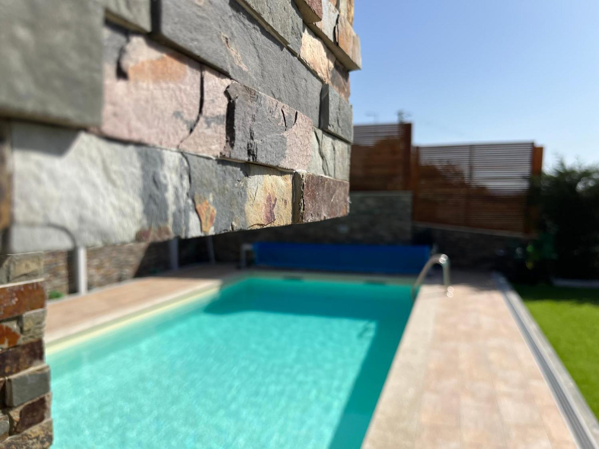 Fonte Retreat Home - Jacuzzi And Heated Swimming Pool Sandim Exteriör bild