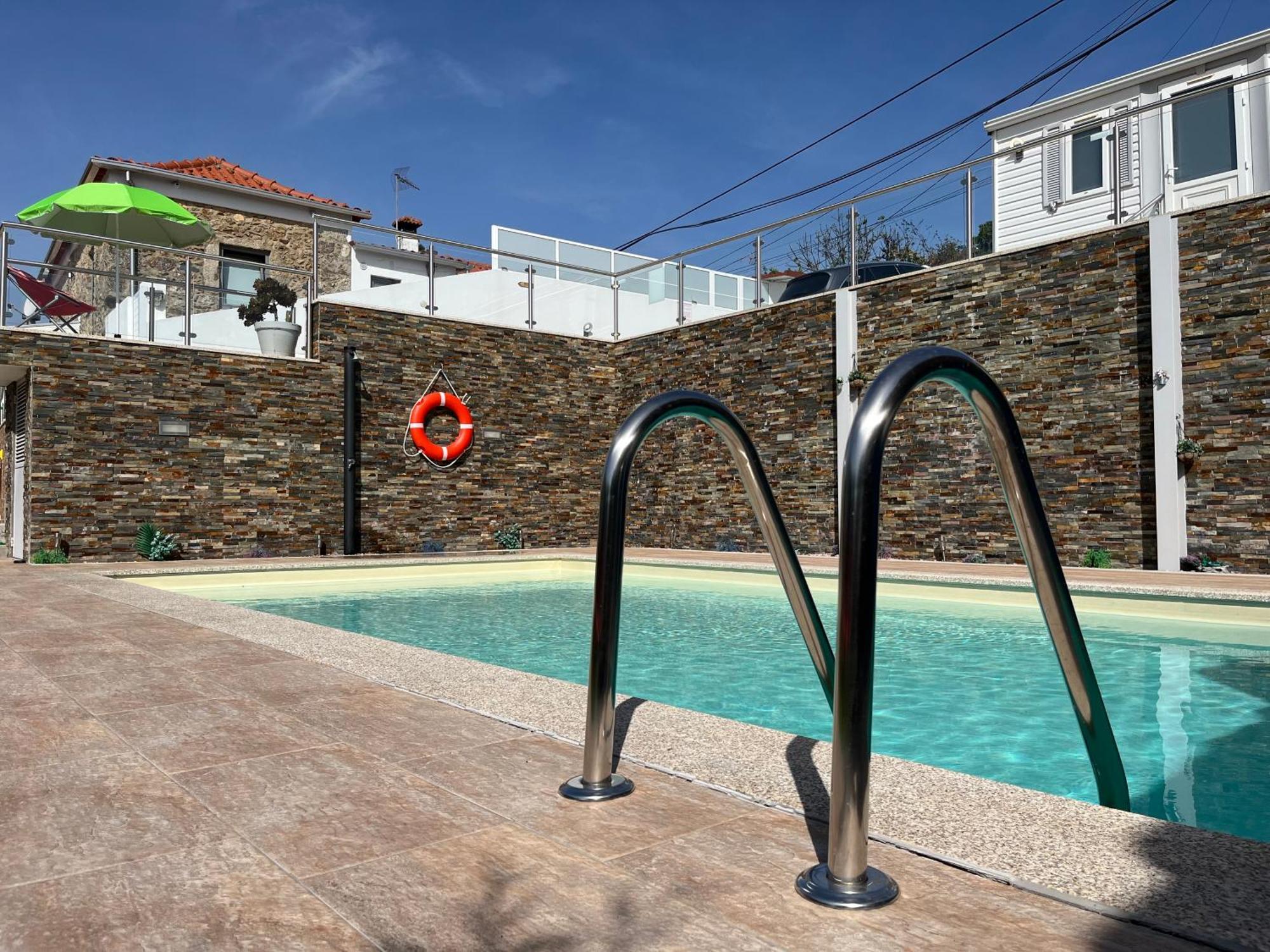 Fonte Retreat Home - Jacuzzi And Heated Swimming Pool Sandim Exteriör bild