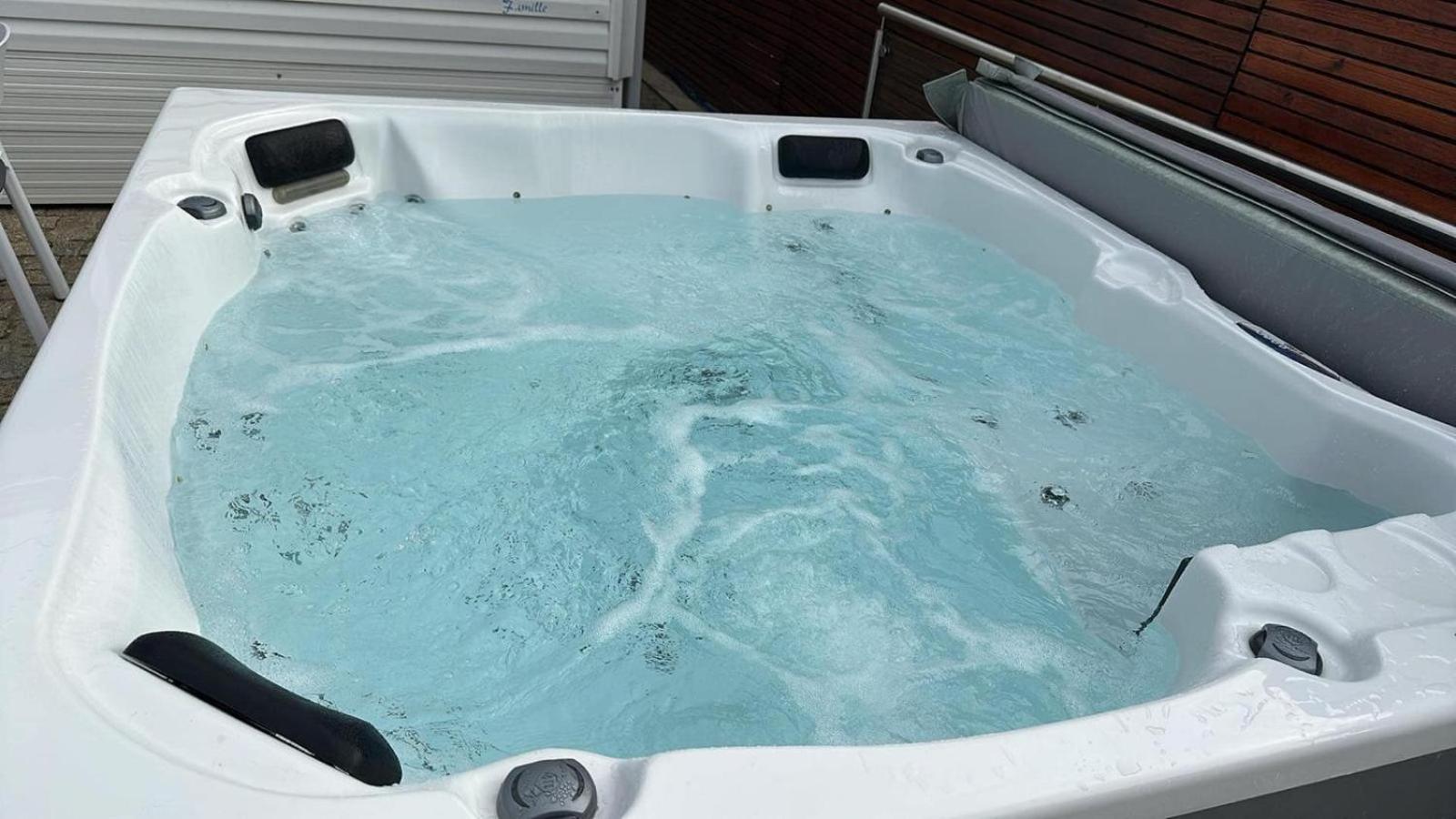 Fonte Retreat Home - Jacuzzi And Heated Swimming Pool Sandim Exteriör bild