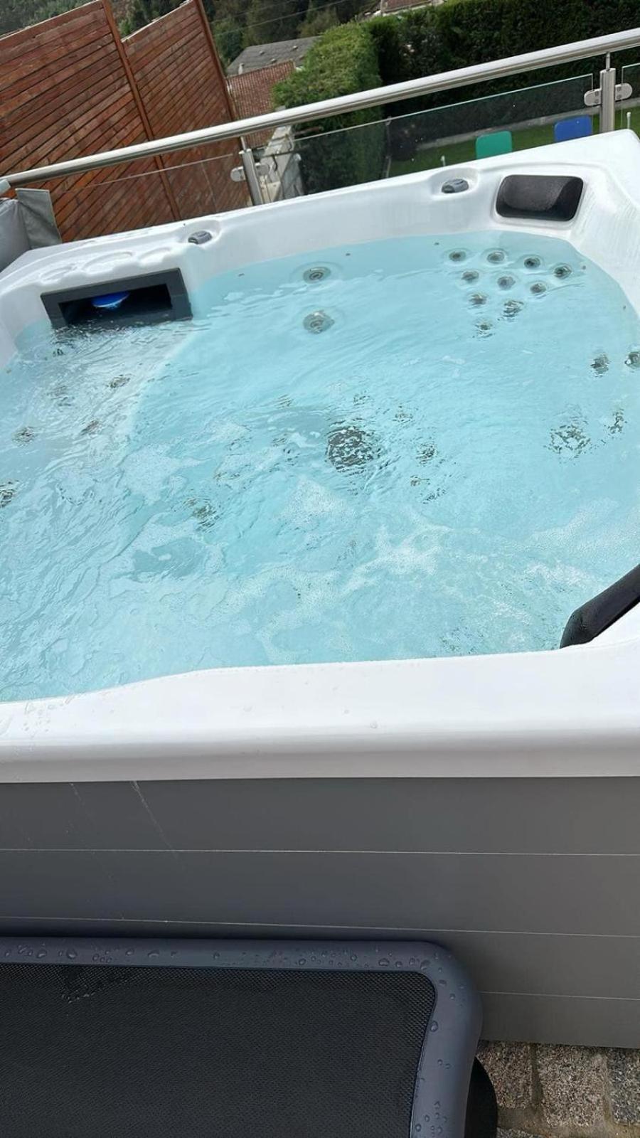 Fonte Retreat Home - Jacuzzi And Heated Swimming Pool Sandim Exteriör bild
